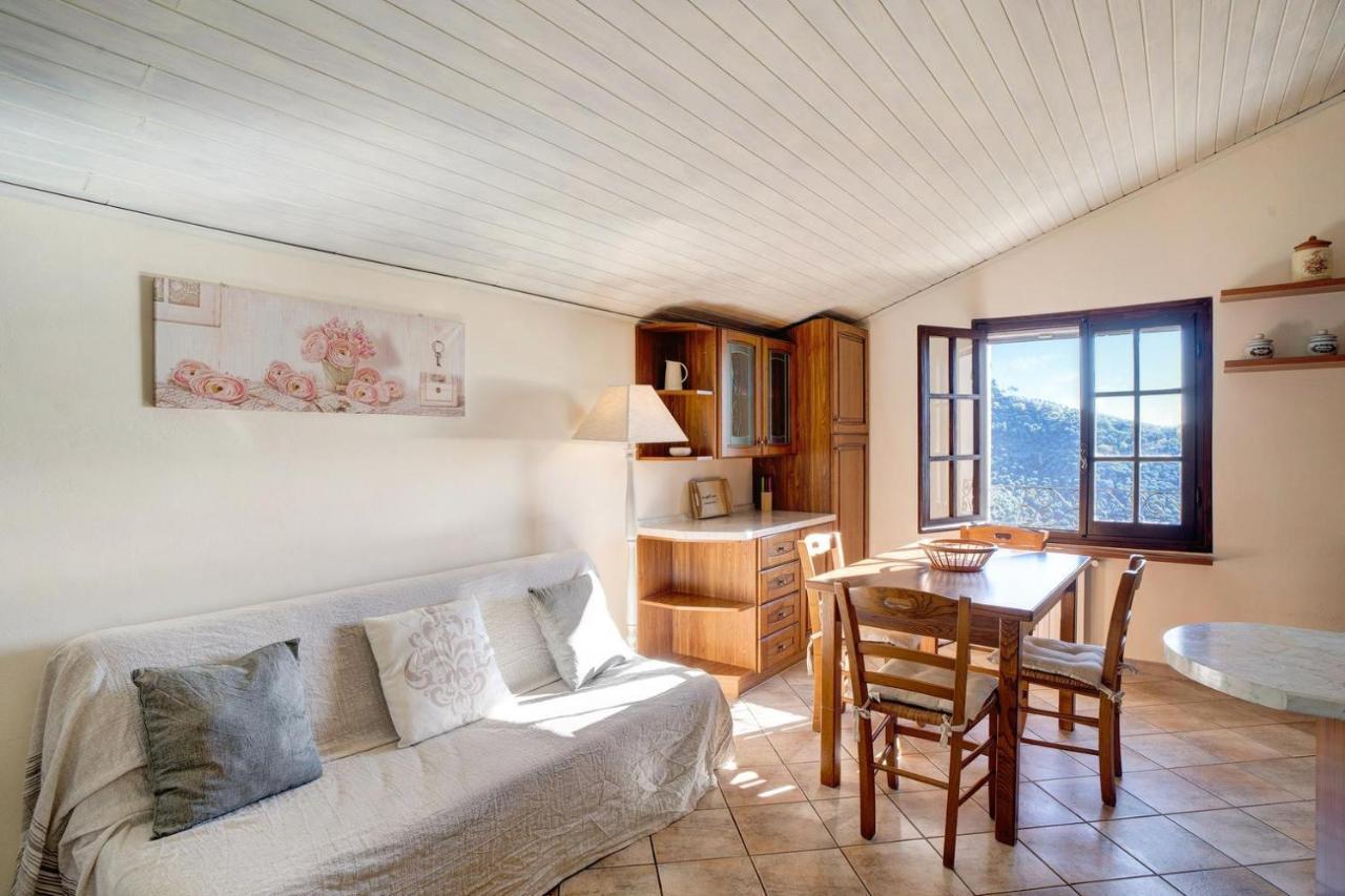 Apartament Le Casasse Imperia Zewnętrze zdjęcie