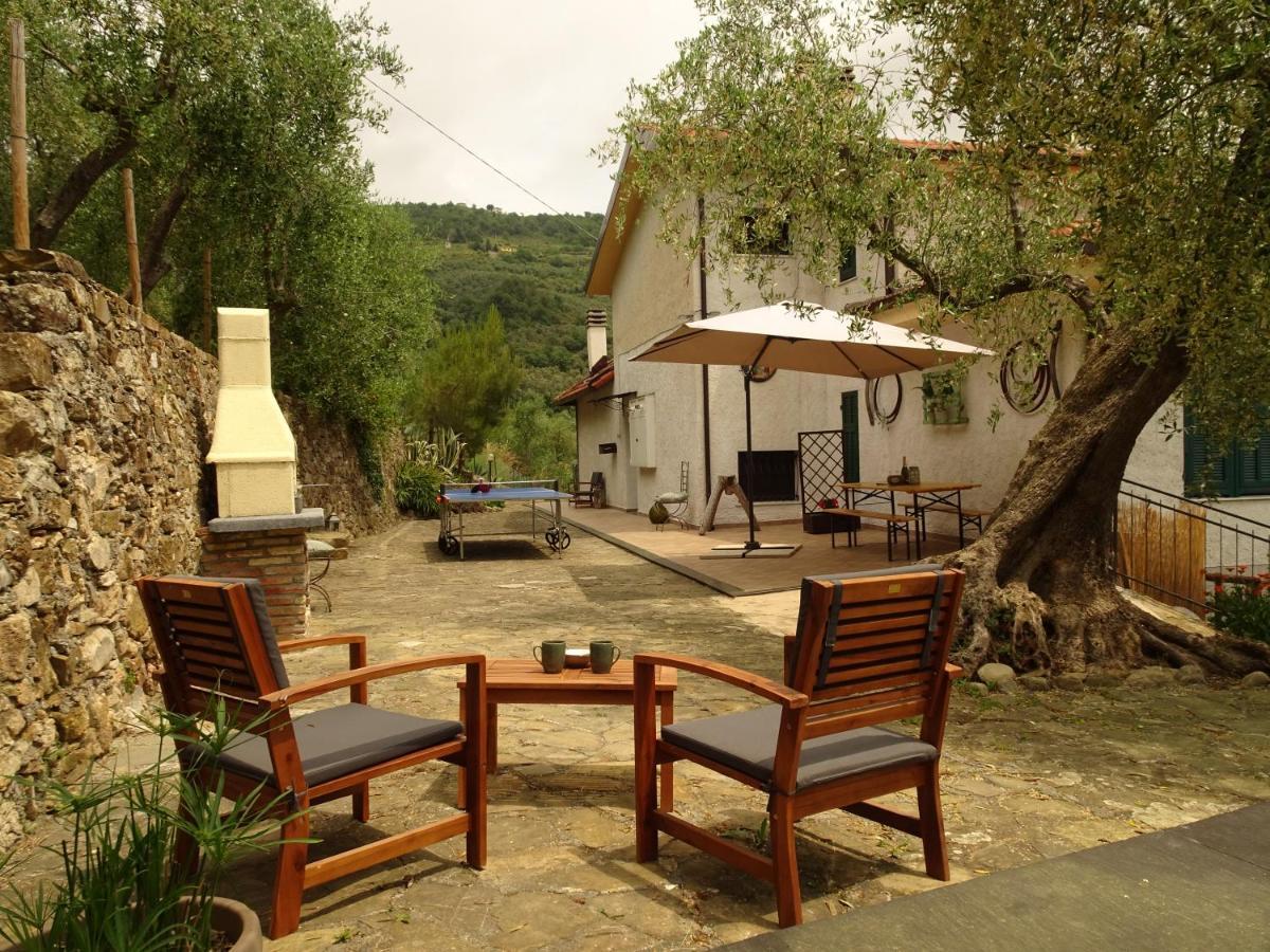 Apartament Le Casasse Imperia Zewnętrze zdjęcie