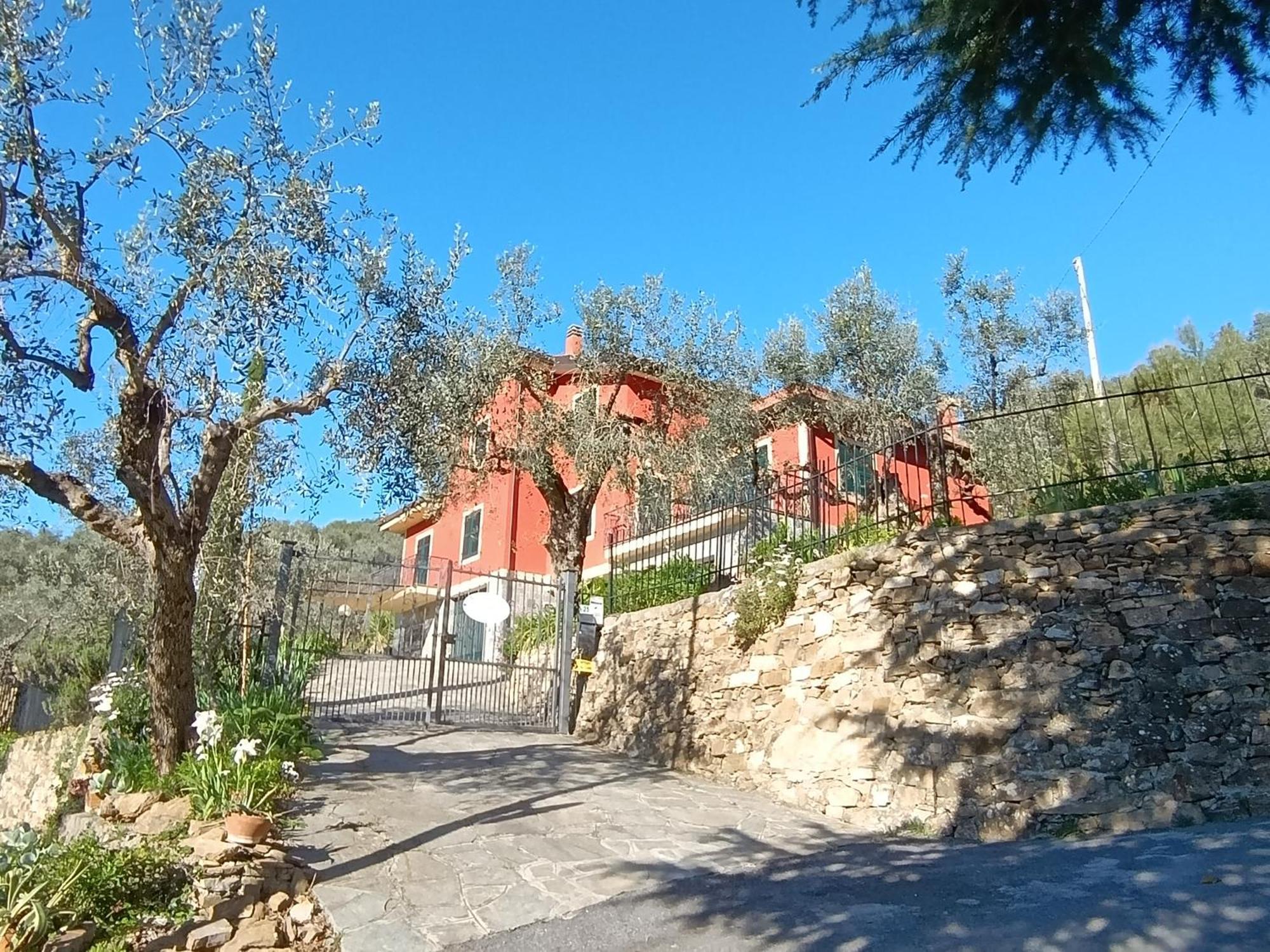 Apartament Le Casasse Imperia Zewnętrze zdjęcie